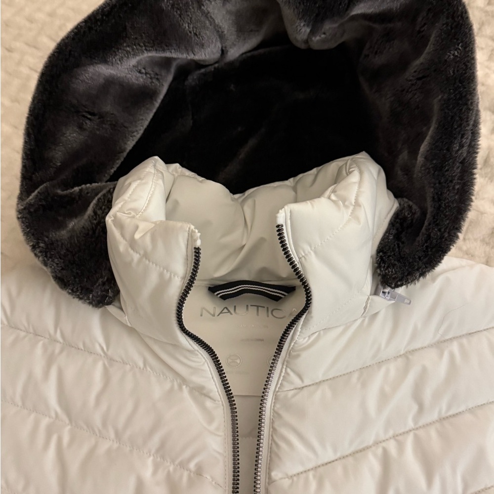 Nautica Women's White Quilted Jacket, Size M - Picture 7 of 9